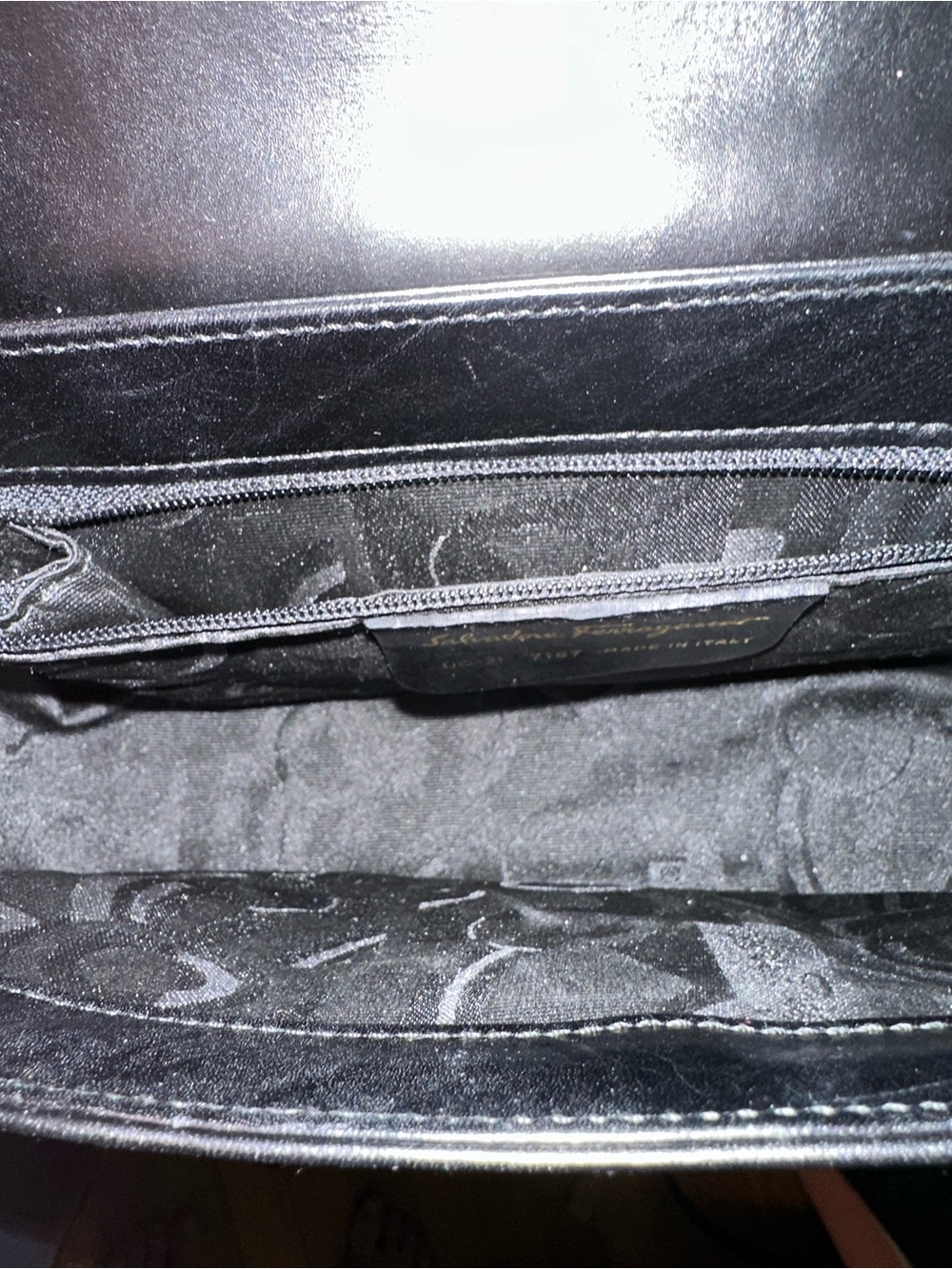 Vintage Salvatore Ferragamo Black Leather Bag – Gold Shoe hardware– 80s/90s - Picture 15 of 15